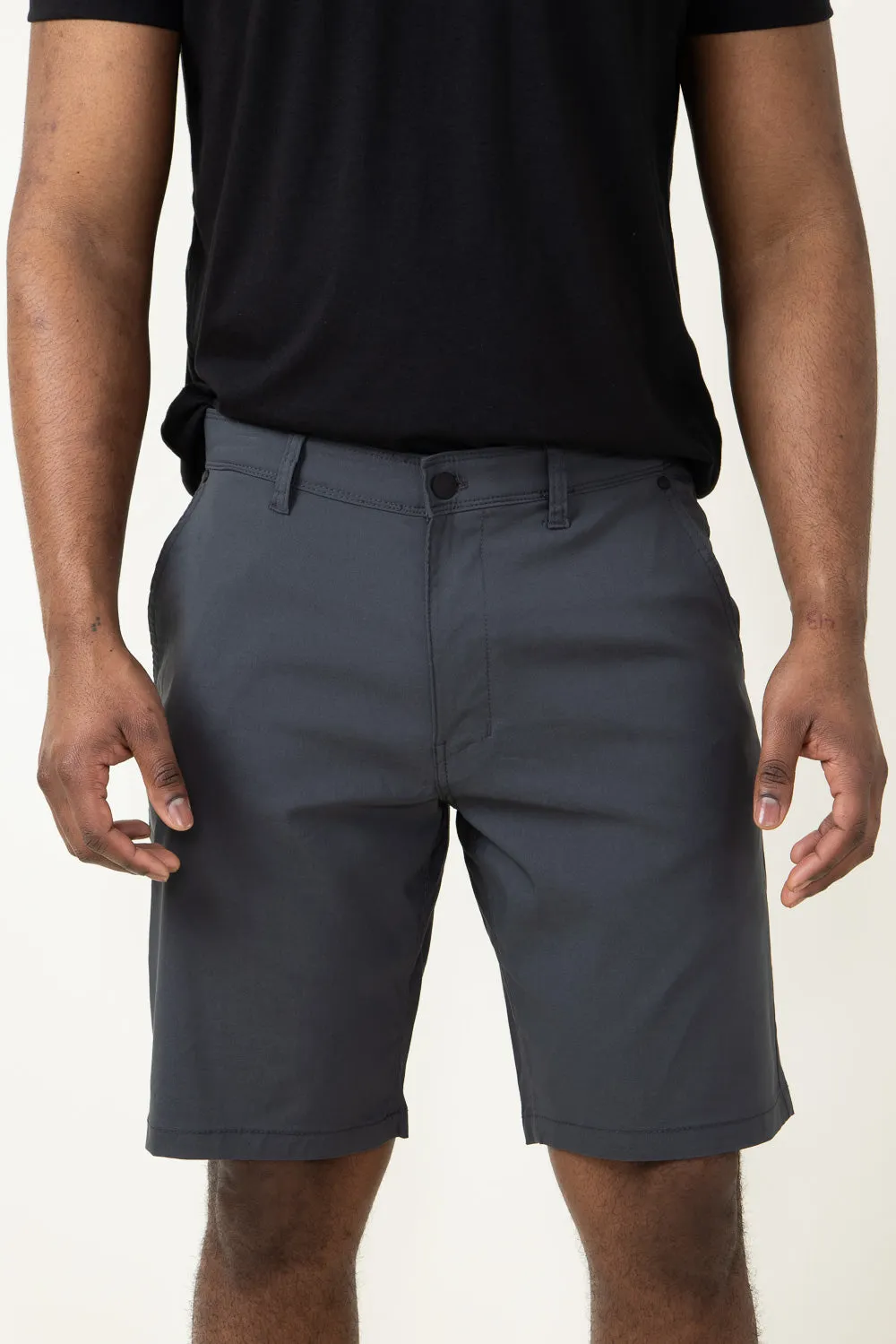 Copper & Oak Utility Flex Shorts for Men in Grey | K2S608EV-066FORGEDIRON sold by Glik’s