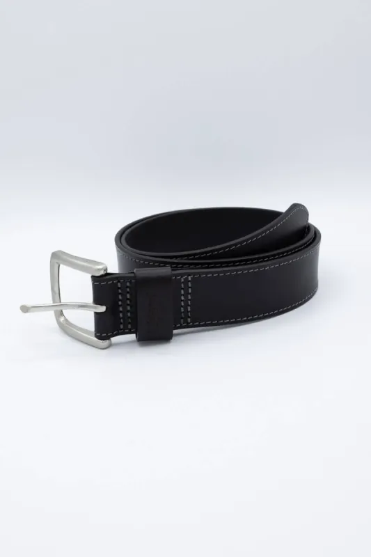 Weatherproof Vintage Leather Belt for Men in Black | WP303190 sold by Glik’s