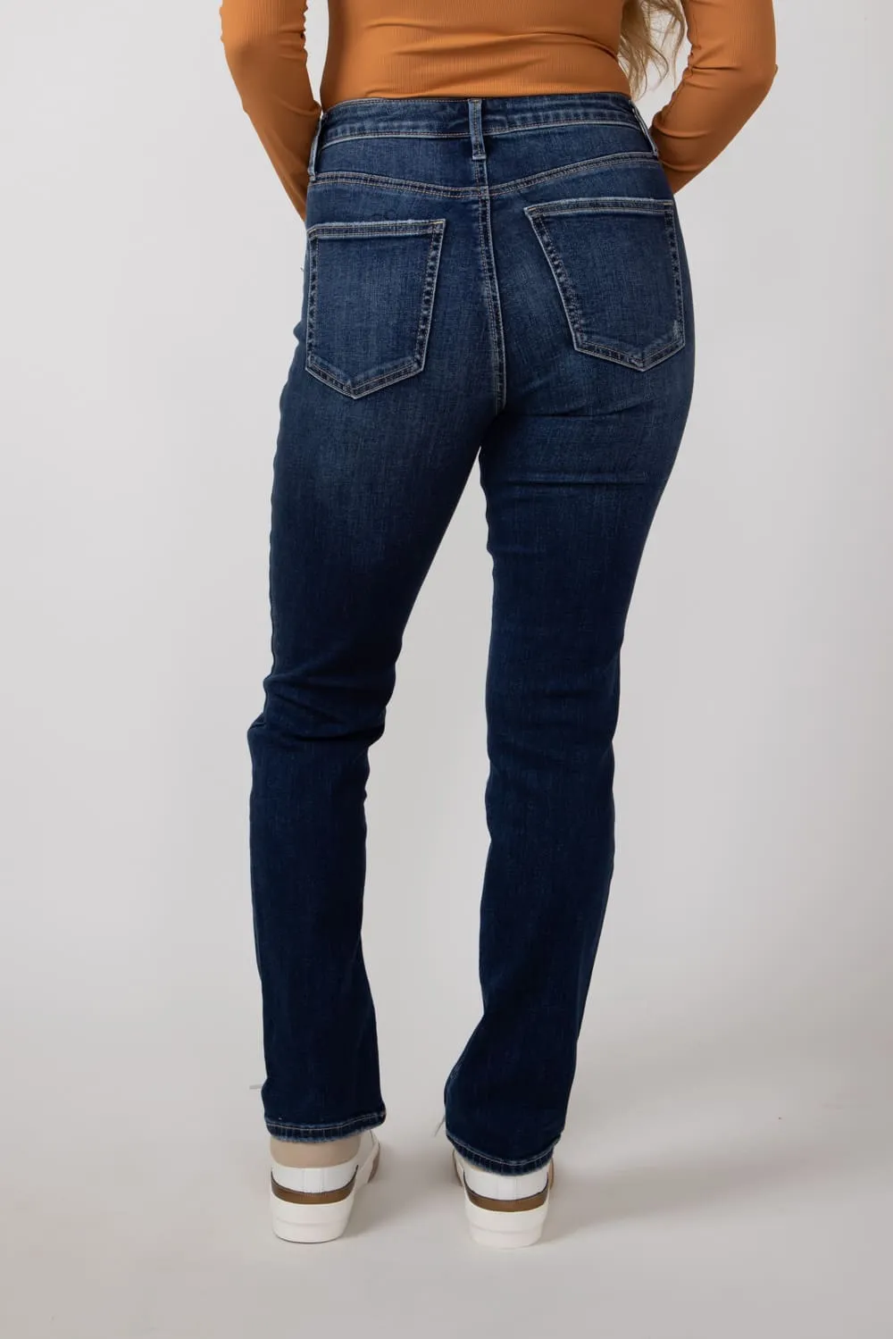 Silver Jeans High Rise Isbister Straight Jeans for Women | L74321SIA341 sold by Glik’s product image thumbnail 3