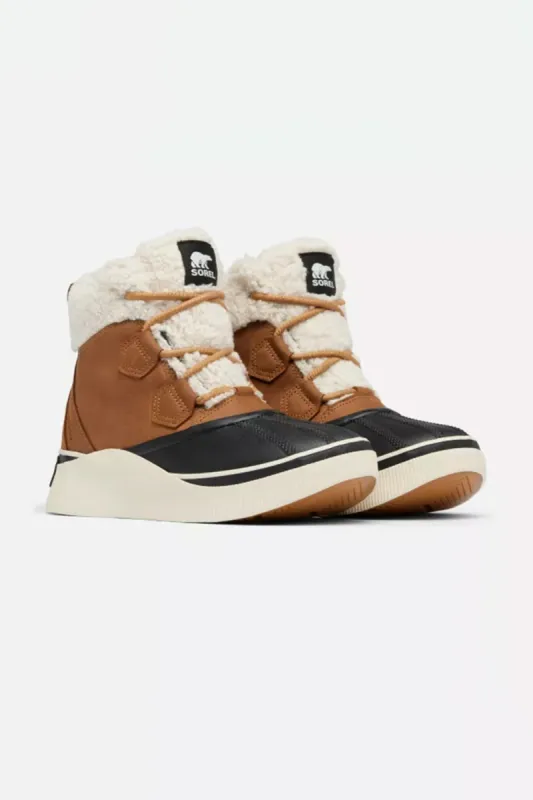 Sorel Out N About IV Chillz WP Boots for Women in Taffy/Black | 2088131-243 sold by Glik’s