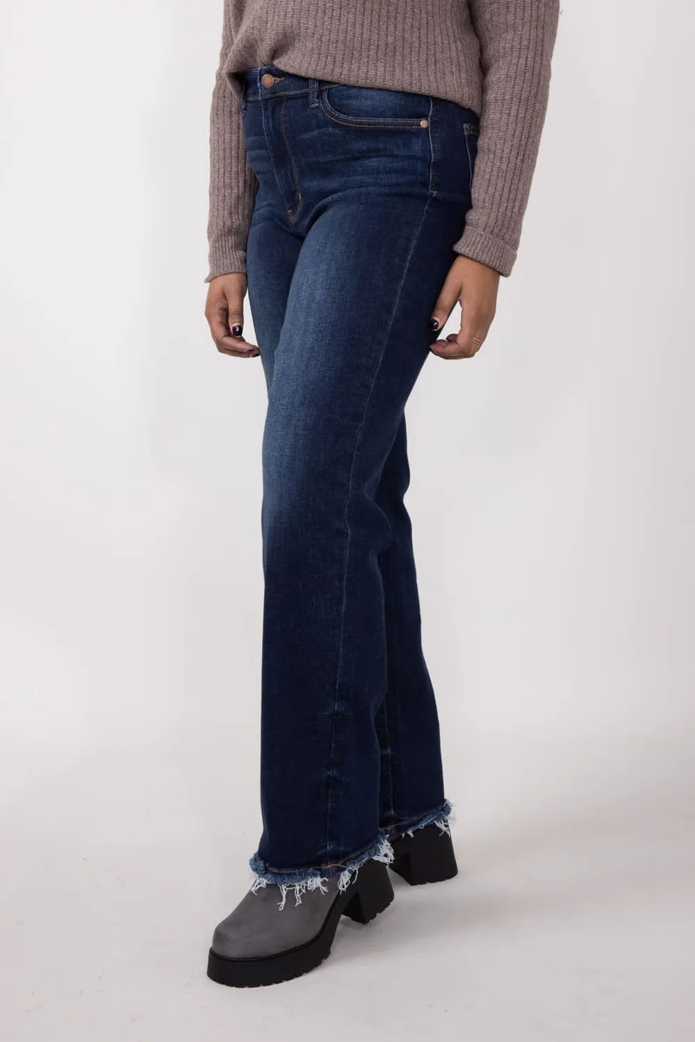 Judy Blue Midrise Dark Wash Straight Frayed Hem Jeans for Women | 82622REG sold by Glik’s product image thumbnail 4