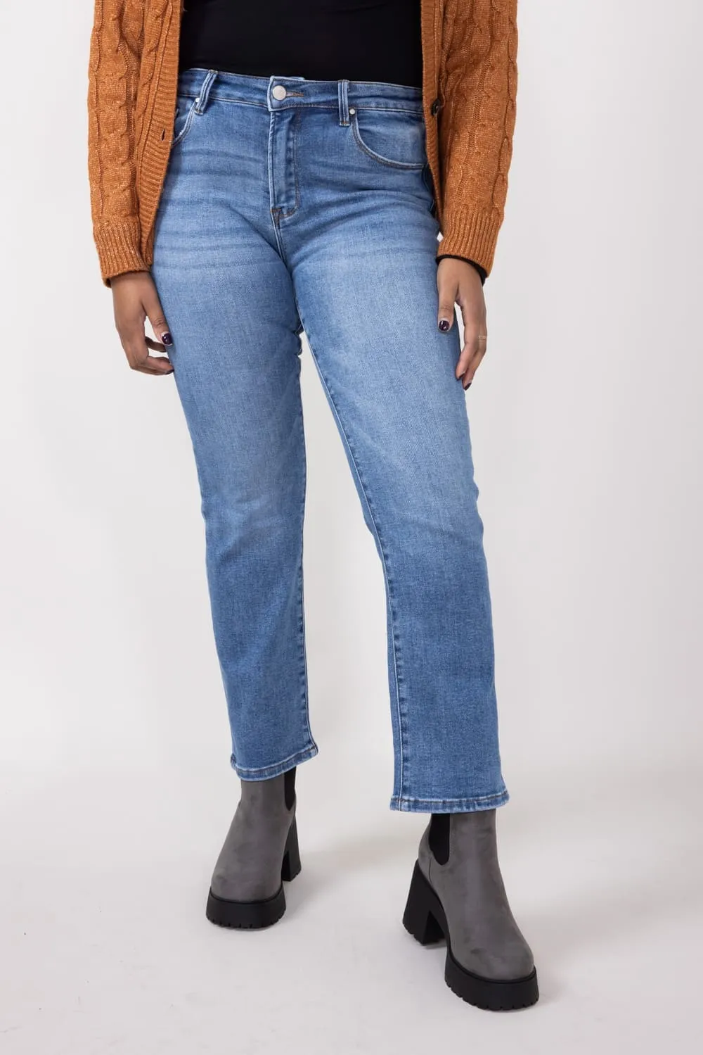 Risen Mid-Rise Medium Wash Straight Leg Jeans for Women | RDP5290CH-MD sold by Glik’s product image thumbnail 3