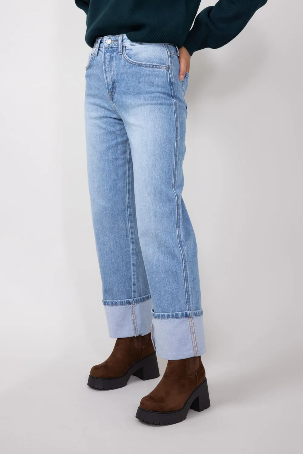 Vervet Gabby Super High-Rise Baggy Straight Jeans for Women in Medium Wash | T6513 sold by Glik’s product image thumbnail 4
