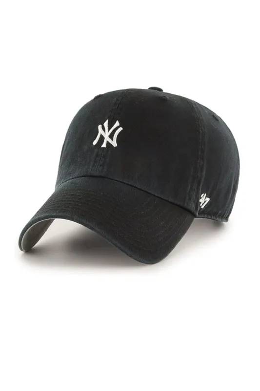 '47 New York Yankees Base Runner Clean Up Hat in Black | B-BSRNR17GWS-BK sold by Glik’s