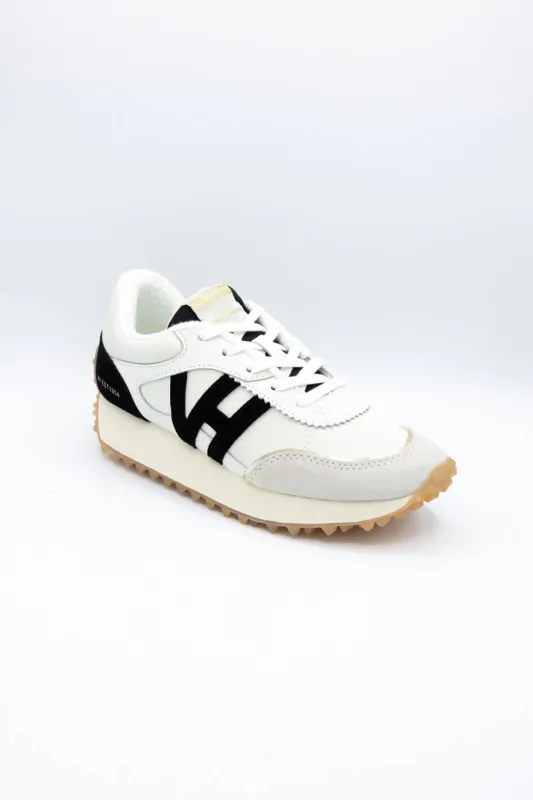 Vintage Havana Cosmic Sneakers for Women in White/Black | 22056 made by Glik’s
