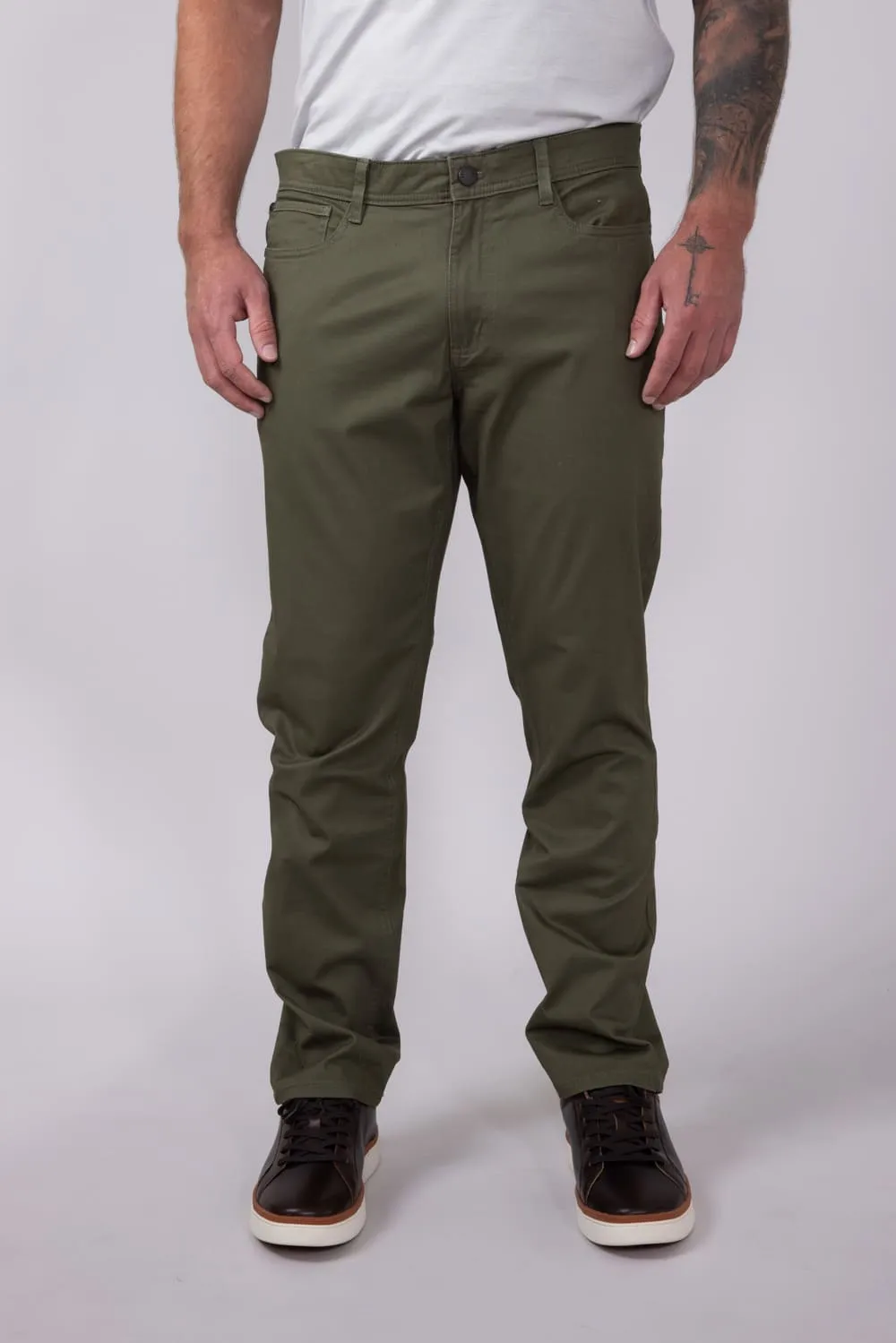 Copper & Oak Leader Chino Pants for Men in Soft Olive | K5S817-341-SOFTOLIVE sold by Glik’s