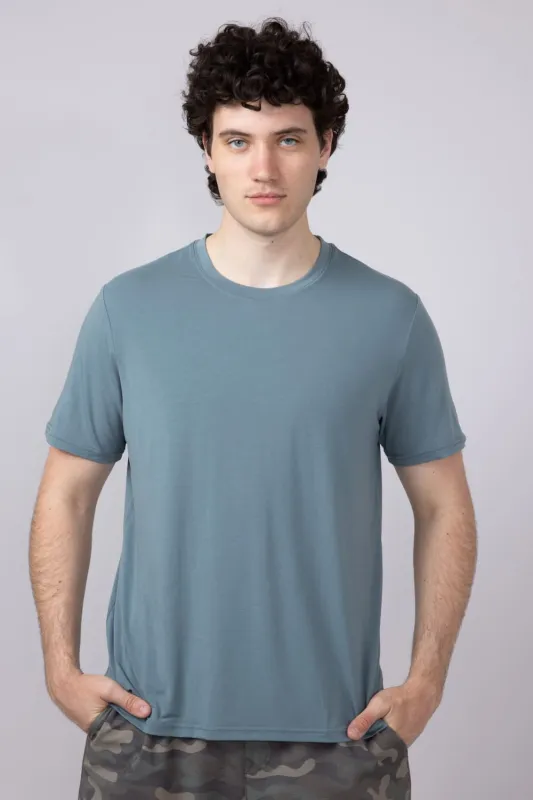 Free Fly Elevate Lightweight T-Shirt for Men in Stormy Sea | MELWSS433-STORMYSEA sold by Glik’s