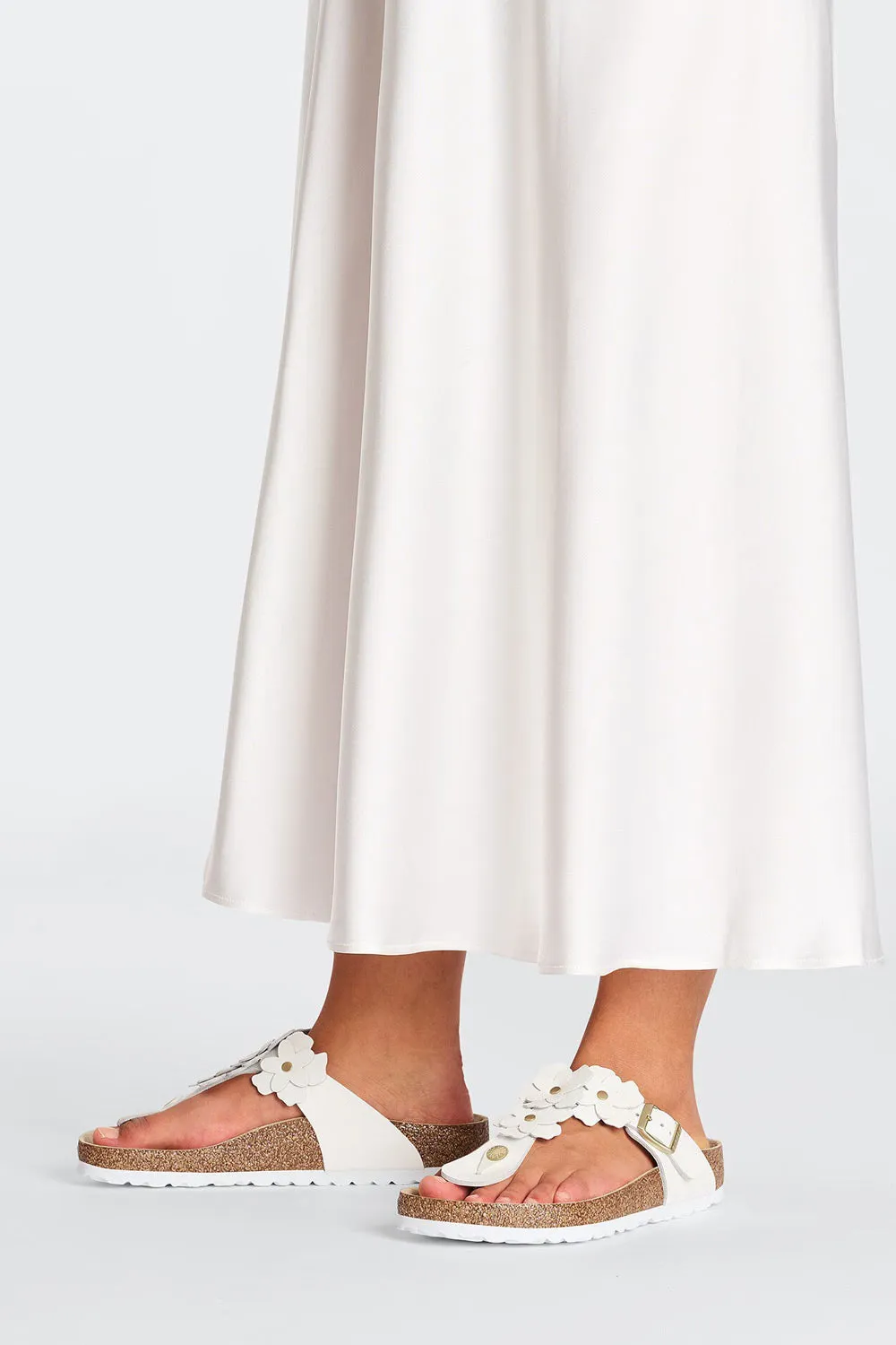 Birkenstock Gizeh Flower Leather Sandals for Women in White | 1026686 sold by Glik’s product image thumbnail 4
