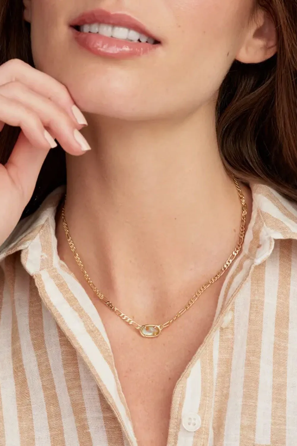 Kendra Scott Elisa Gold Figaro Short Pendant Necklace in Iridescent Abalone | 9608872966 sold by Glik’s product image thumbnail 4