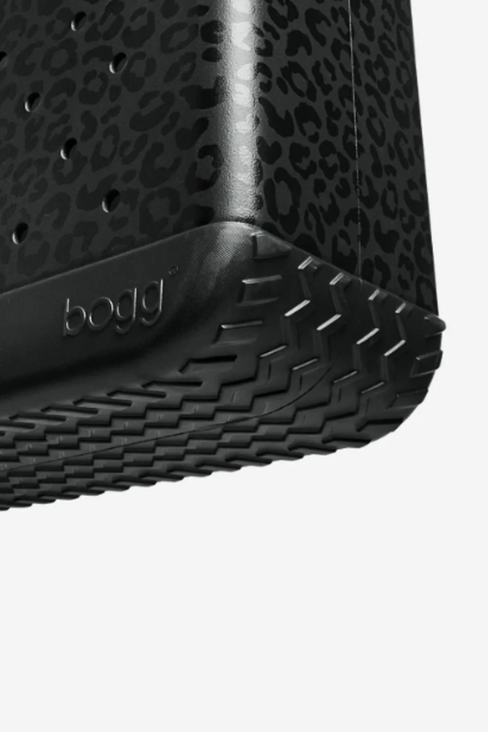Bogg Bag Original Large Bogg Bag in Onyx Leopard Black | OB02-BKL01 sold by Glik’s product image thumbnail 4