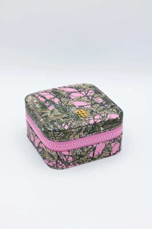 Simply Southern Jewelry Box Case in Pink Camo | 0225-BAG-JWLCASE-CAMOPNK sold by Glik’s
