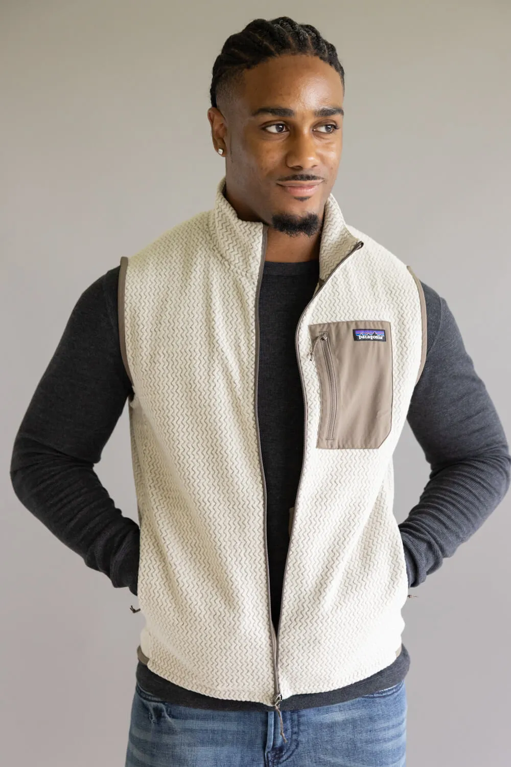 Patagonia Men’s R1 Air Vest in Pelican | 40285-PLCN PELICAN sold by Glik’s