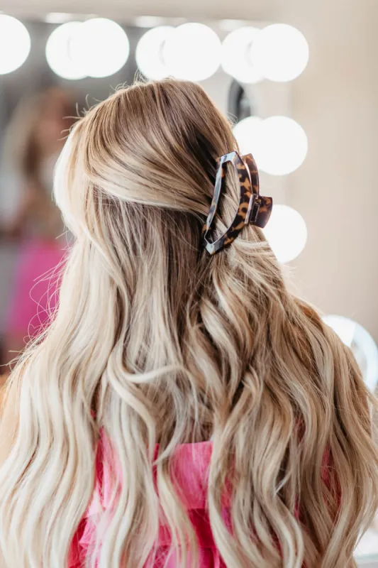 Teleties Large Open Claw Hair Clip in Tortoise Brown | TT-CL02-001 sold by Glik’s