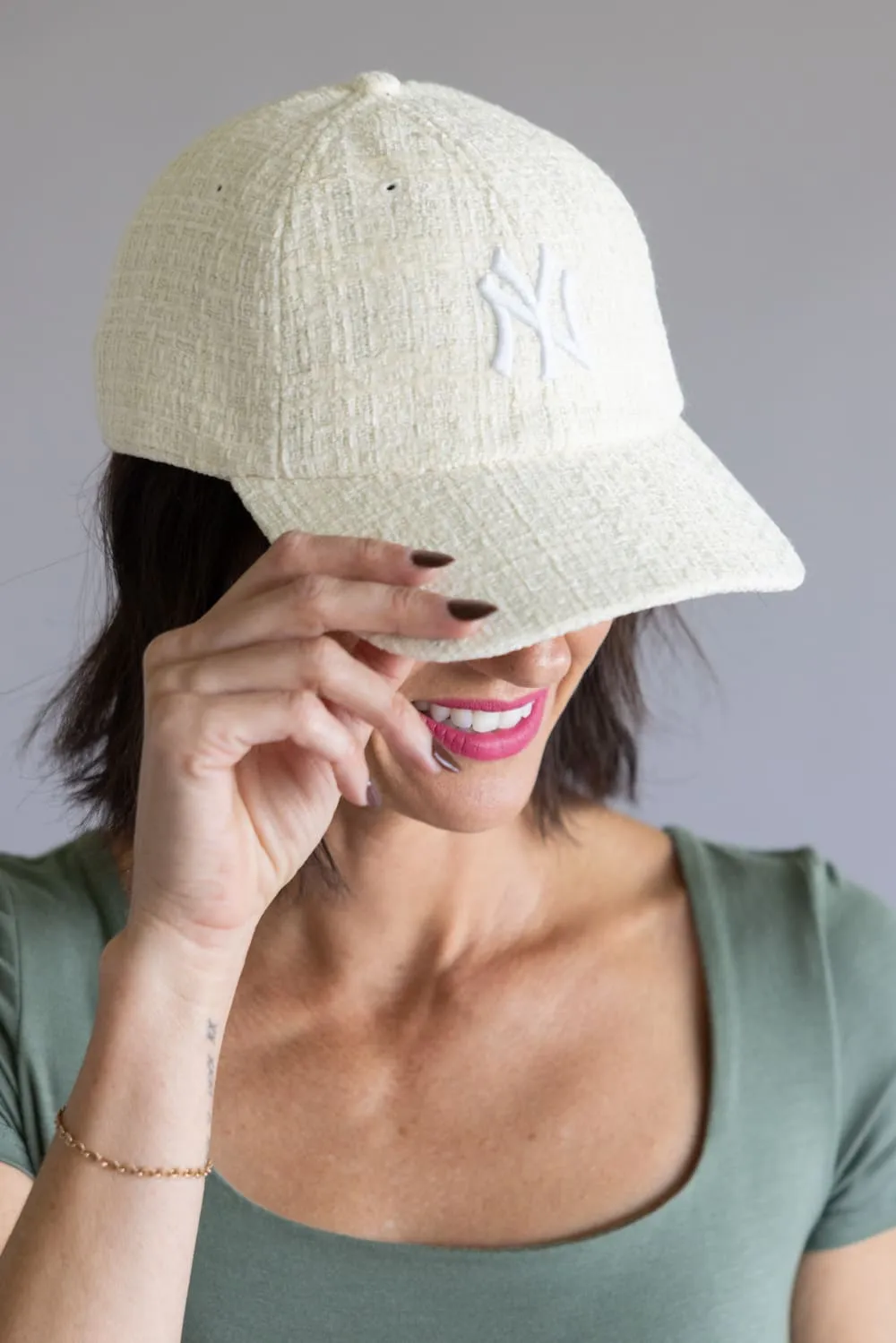 47 New York Yankees Jacqueline Clean Up Hat in Natural | B-JACLN17F1S-NT sold by Glik’s