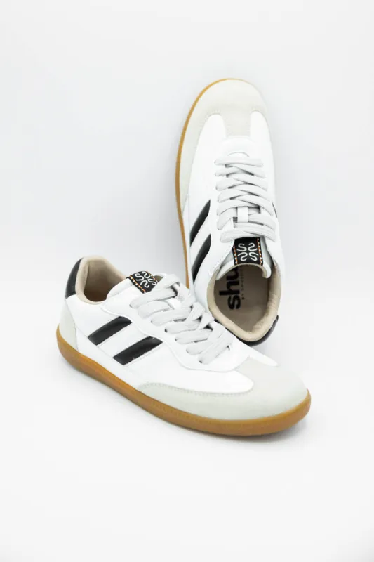 Shu Shop Renee Sneakers for Women in Black/White | RENEE-WHITE made by Glik’s