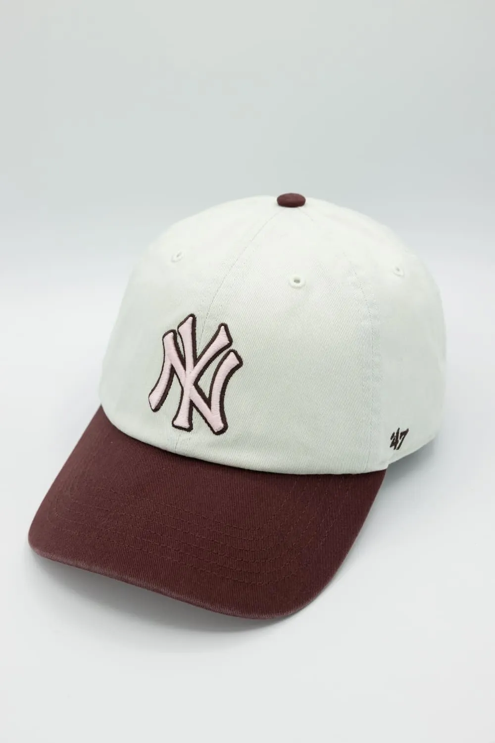 47 New York Yankees Clean Up Hat in Burgundy/Pink | B-LVTRC17GWS-SS sold by Glik’s product image thumbnail 2