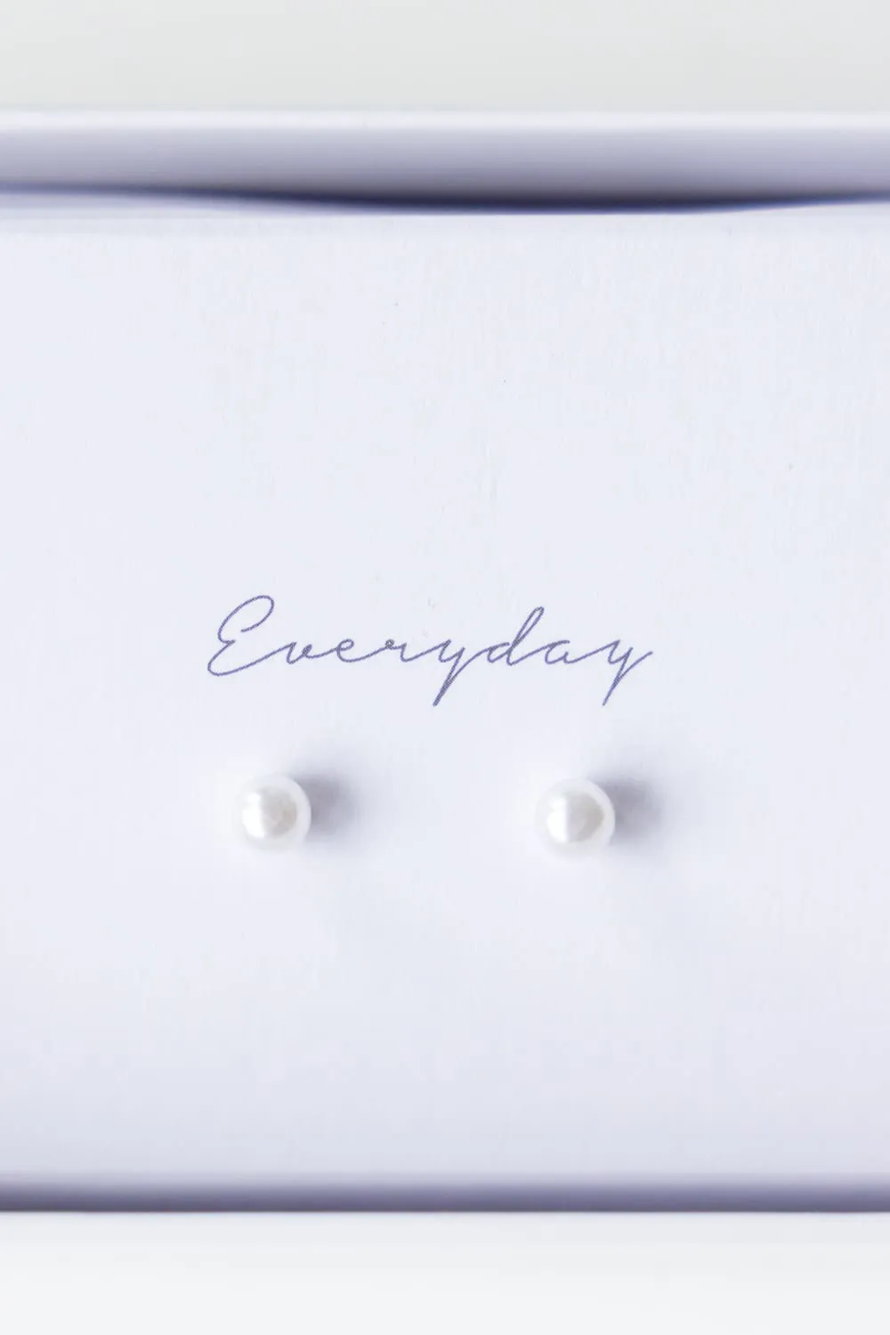 Bow Christmas Season Earrings Gift Box Set | ED11134RED sold by Glik’s product image thumbnail 3