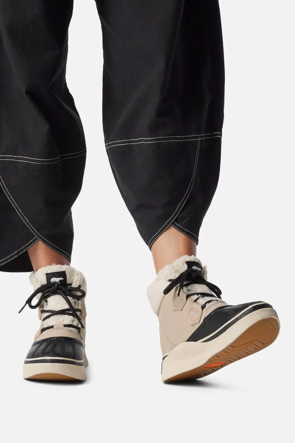 Sorel Out N About IV Chillz WP Boots for Women in Omega Taupe | 2088131-264 sold by Glik’s product image thumbnail 2