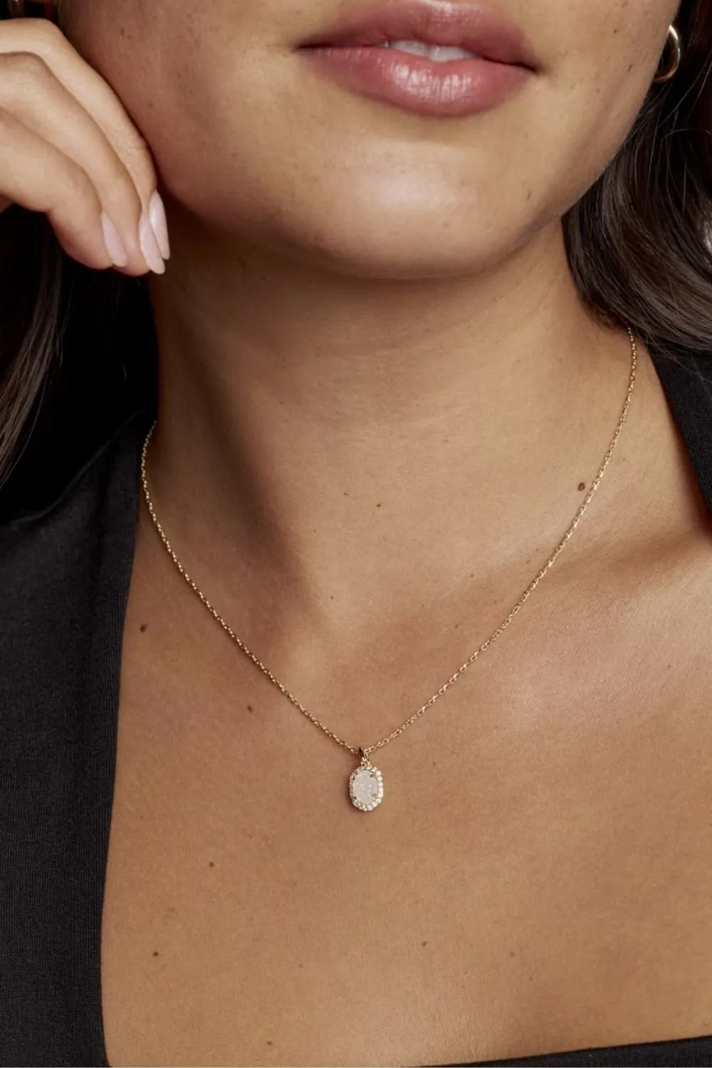 Kendra Scott Daphne Gold Crystal Frame Short Pendant Necklace in Iridescent Drusy | 9608890312 sold by Glik’s product image thumbnail 2