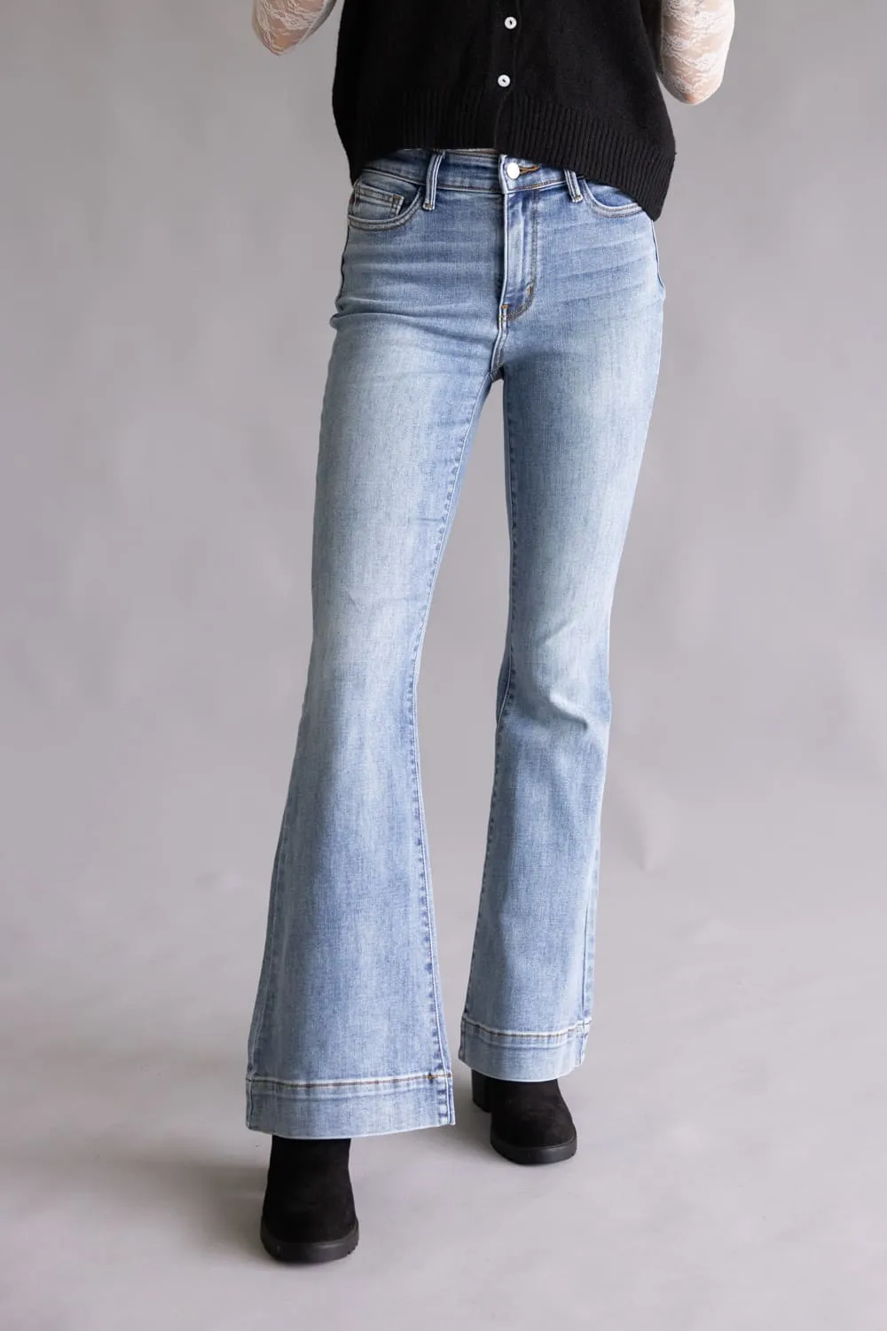 Vervet Legendary Mid-Rise Trouser Hem Bootcut Jeans for Women | T6243 sold by Glik’s