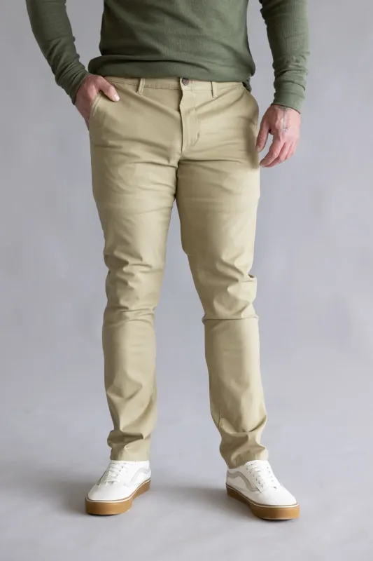 Weatherproof Vintage Leader Chino Pants for Men in Oxford Tan | W5S044-228OXFORDTAN made by Glik’s