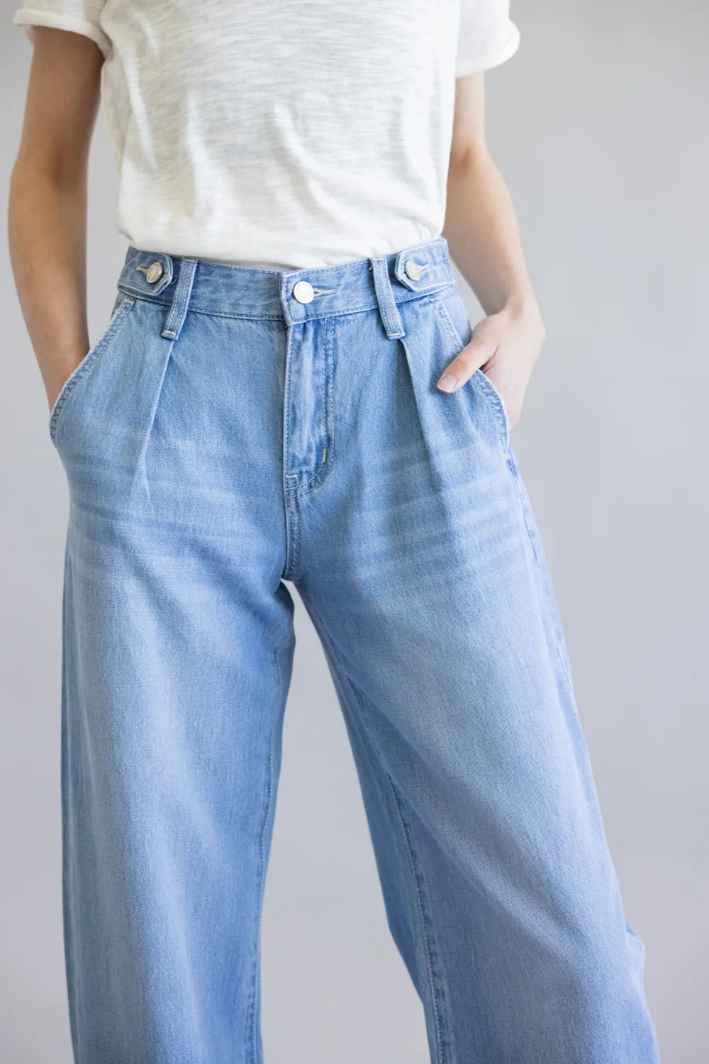 Vervet High Rise Pleated Barrel Jeans for Women | V3617 sold by Glik’s product image thumbnail 3