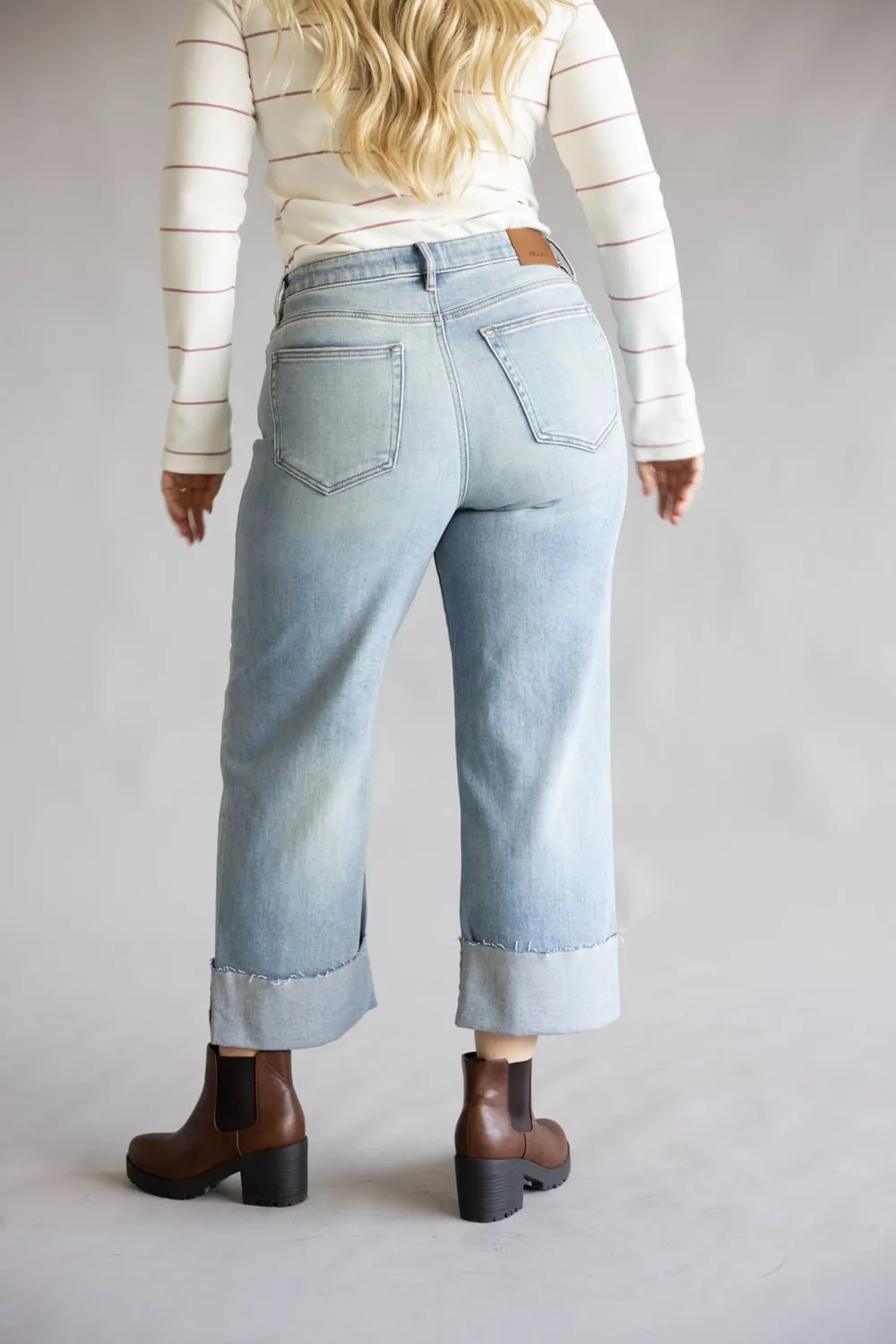 Hidden High Rise Ella Crop Straight Leg Cuffed Jeans for Women | HD1725WSC-VT sold by Glik’s product image thumbnail 4
