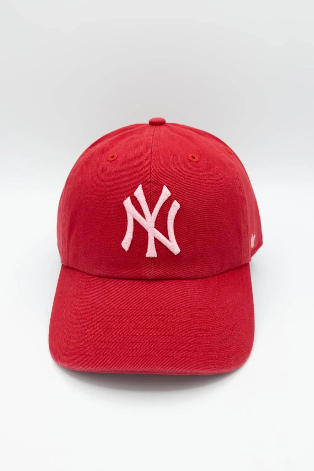 47 New York Yankees Clean Up Hat in Red and Pink | B-NLRGW17GWS-RDC sold by Glik’s product image thumbnail 2