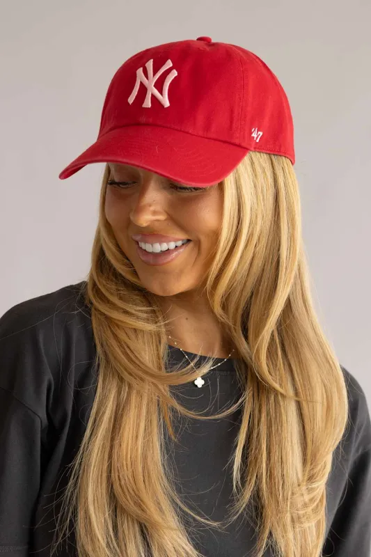 47 New York Yankees Clean Up Hat in Red and Pink | B-NLRGW17GWS-RDC made by 47