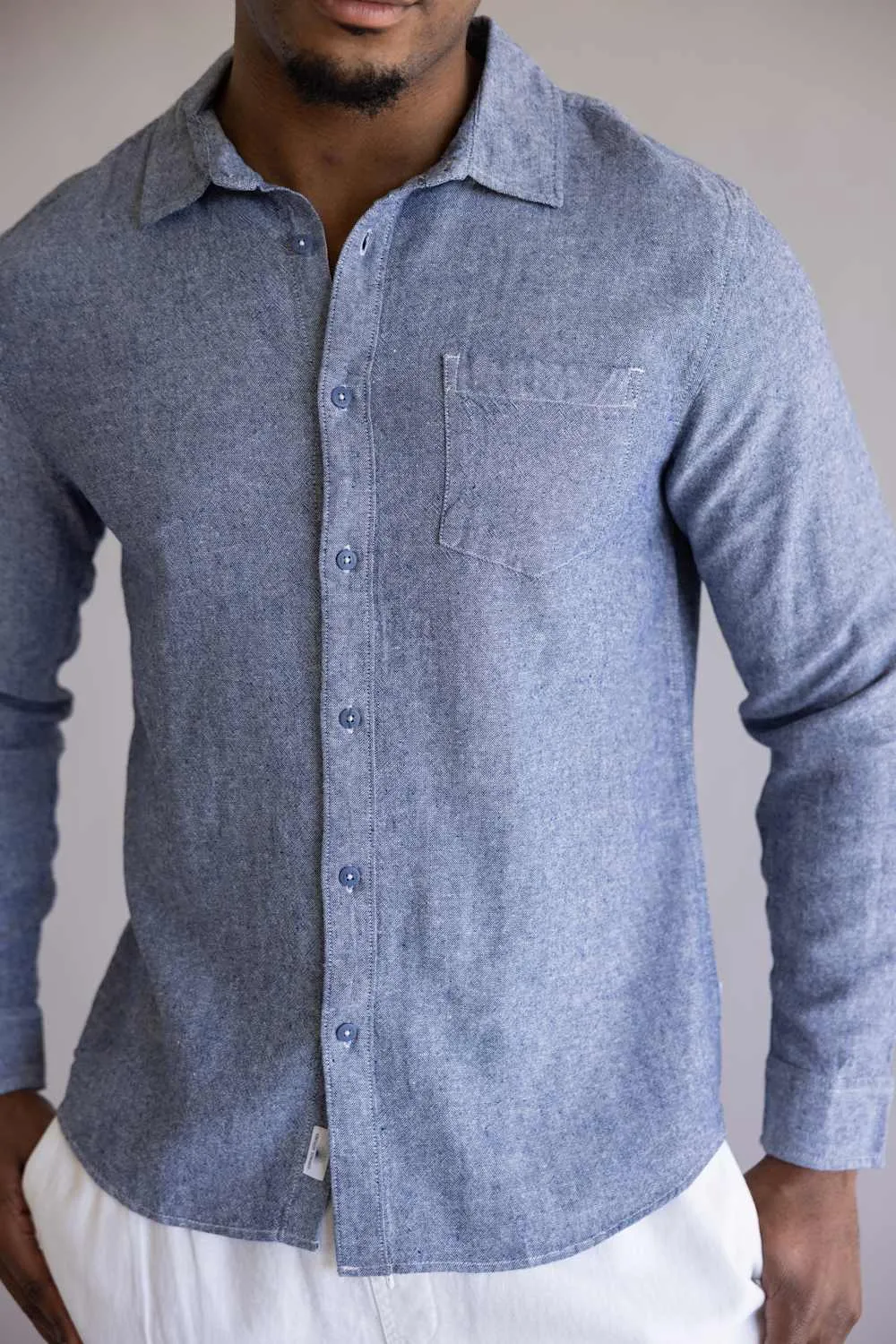 Vintage Summer Linen Button Up Shirt for Men in Navy | V62902 fNAVY sold by Glik’s product image thumbnail 2