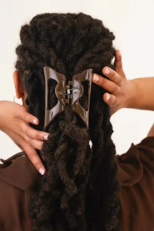 Cozy Clip Claw Hair Clip made by Glik’s