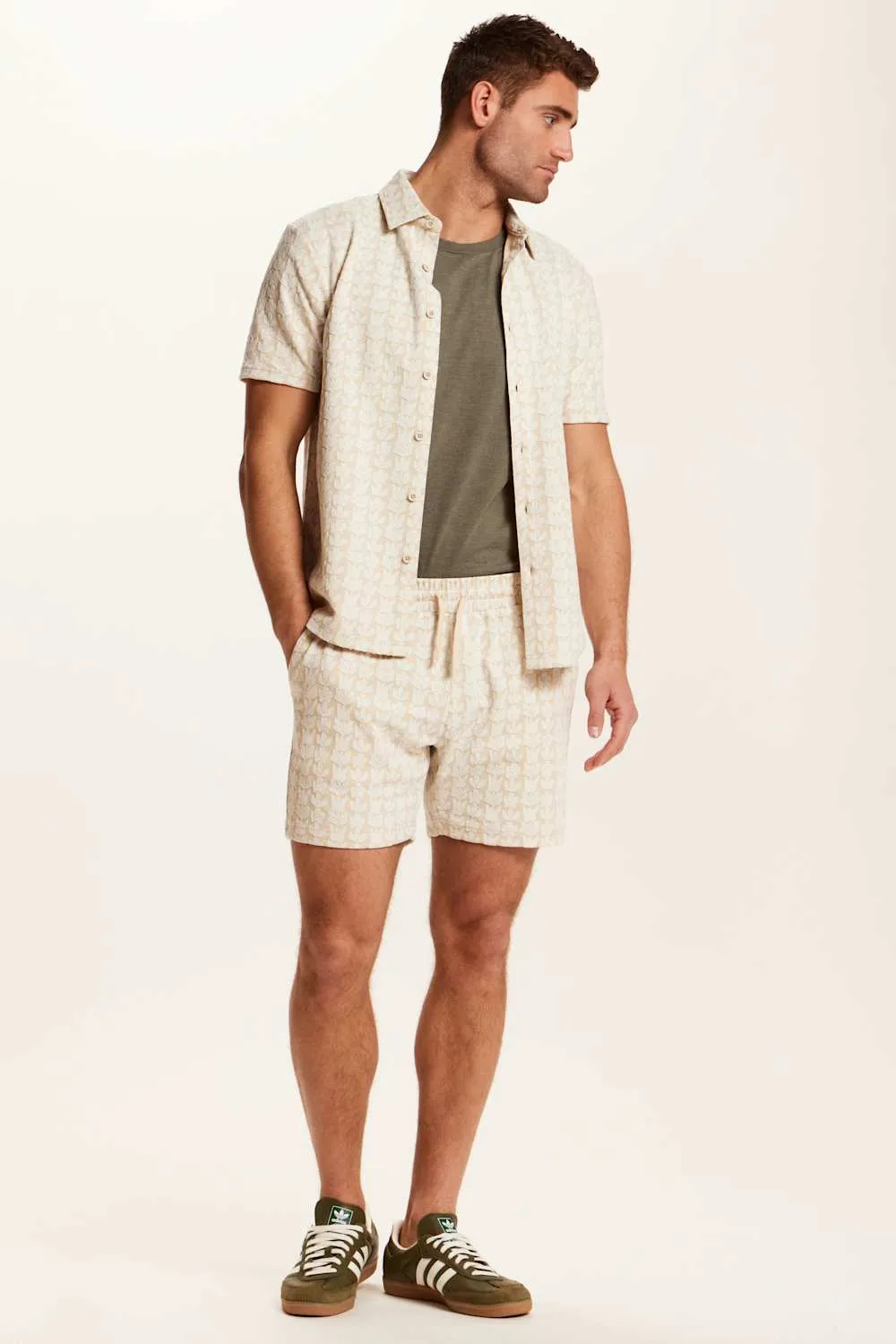 Weatherproof Vintage Floral Jacquard Knit Shorts for Men in Cream | S2631795GK-KELP sold by Glik’s product image thumbnail 2