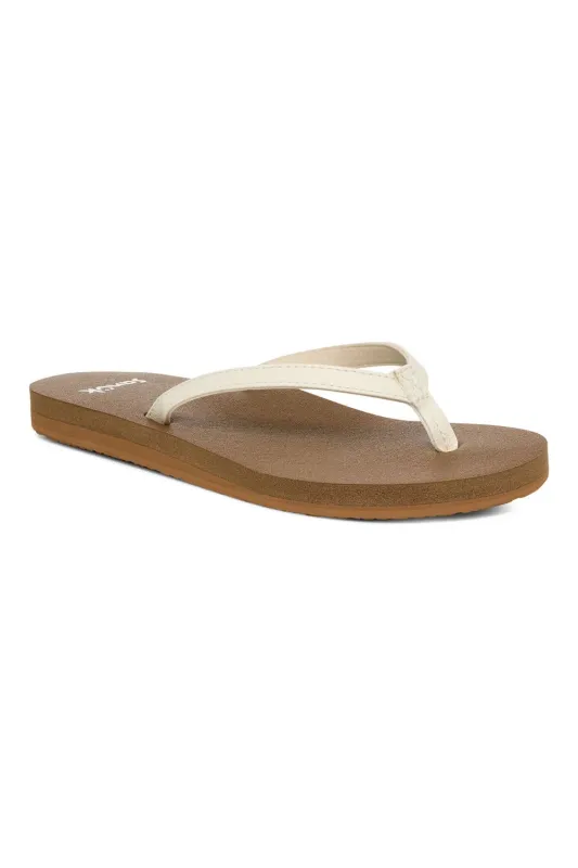 Sanuk Yoga Joy II Flip Flops for Women in White | 1169692-WHT made by Sanuk