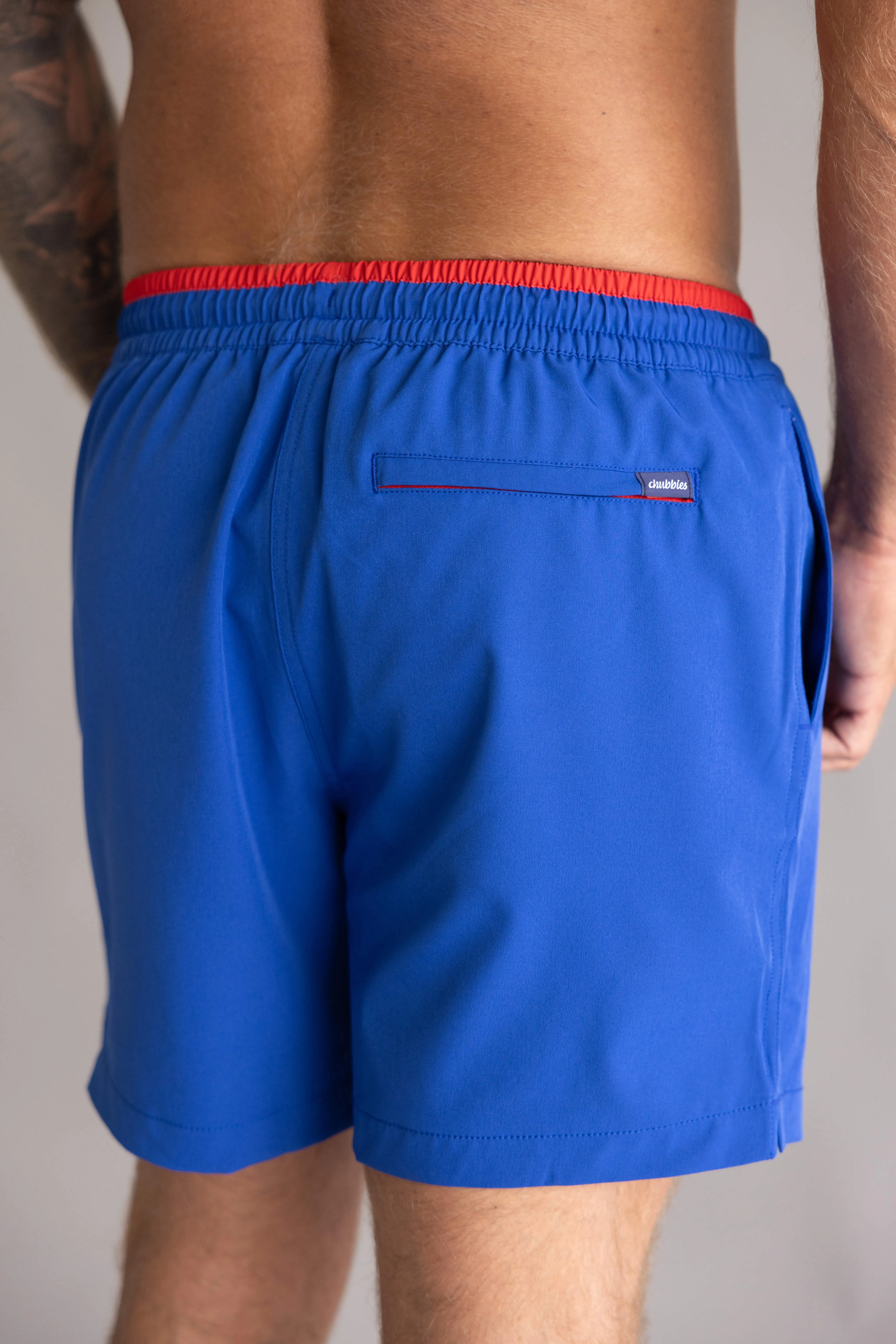 Chubbies Classic Ol’ College Try 5.5” Swim Trunks for Men in Bright Blue | 126261-34 BLUE sold by Glik’s product image thumbnail 4
