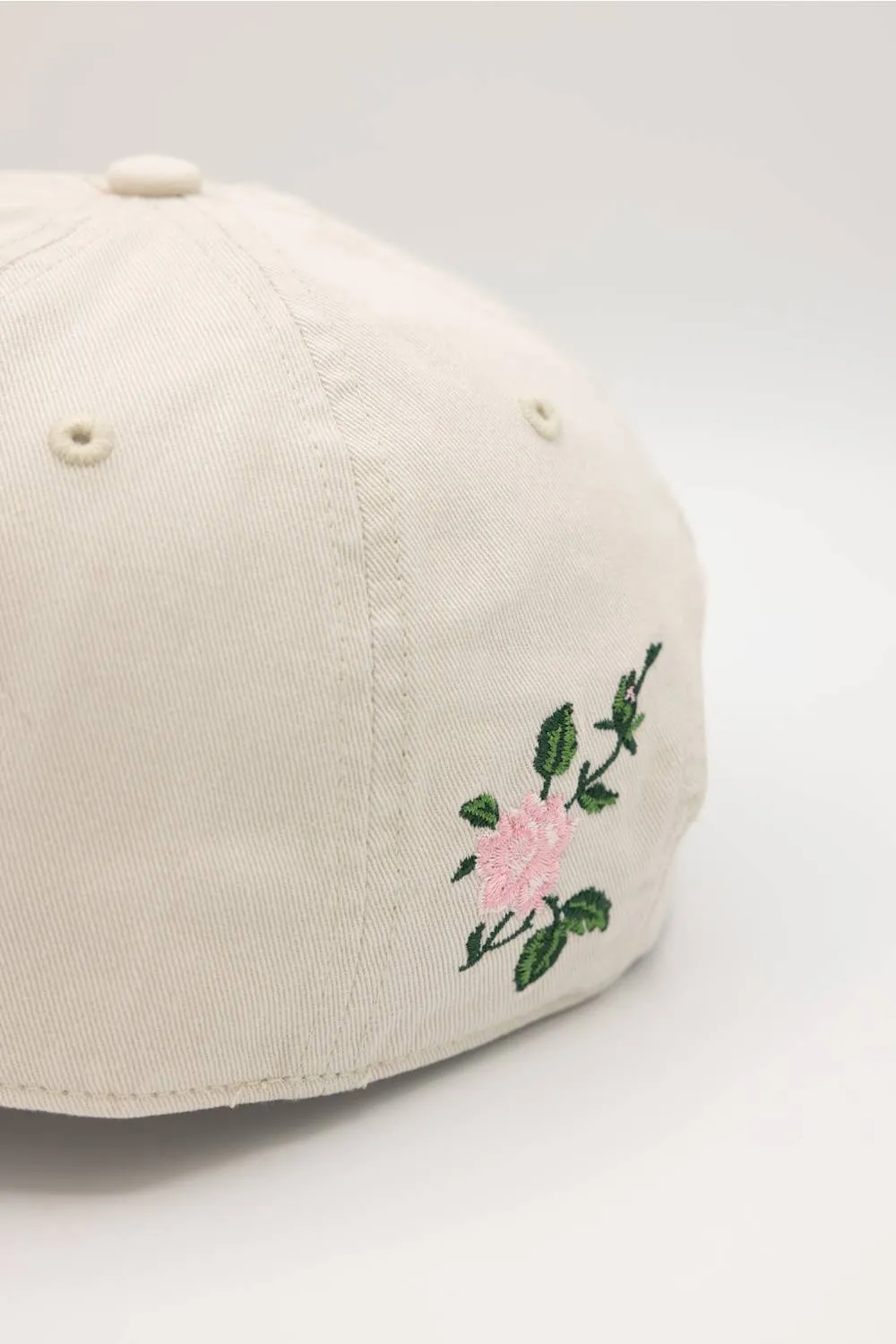 47 New York Yankees Bryony Clean Up Hat in Bone | B-BRYNY17GWS-BN sold by Glik’s product image thumbnail 5