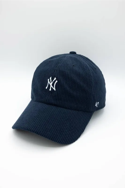 47 New York Yankees Corduroy Base Runner Clean Up Hat in Navy made by 47