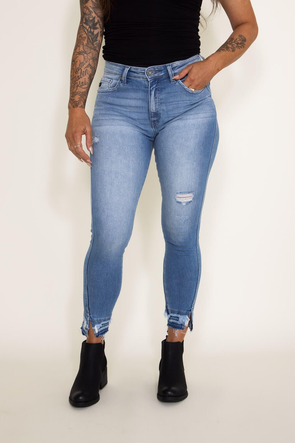 KanCan High Rise Frayed Hem Skinny Jeans for Women | KC9257M sold by Glik’s product image thumbnail 2