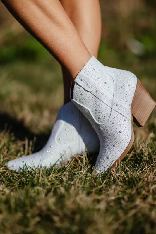 Soda Shelby Pearl Western Booties for Women in White | SHELBY-S WHT PEARL sold by Glik’s
