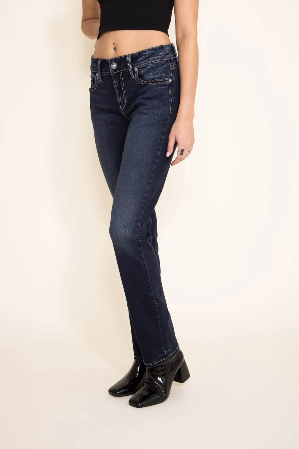 Silver Jeans Elyse Straight Jeans for Women | L03403EDB441 sold by Glik’s product image thumbnail 5