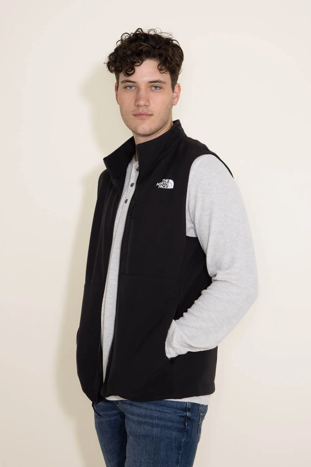 The North Face Apex Bionic Vest for Men in Black | NF0A84IJ-JK3 sold by Glik’s product image thumbnail 4