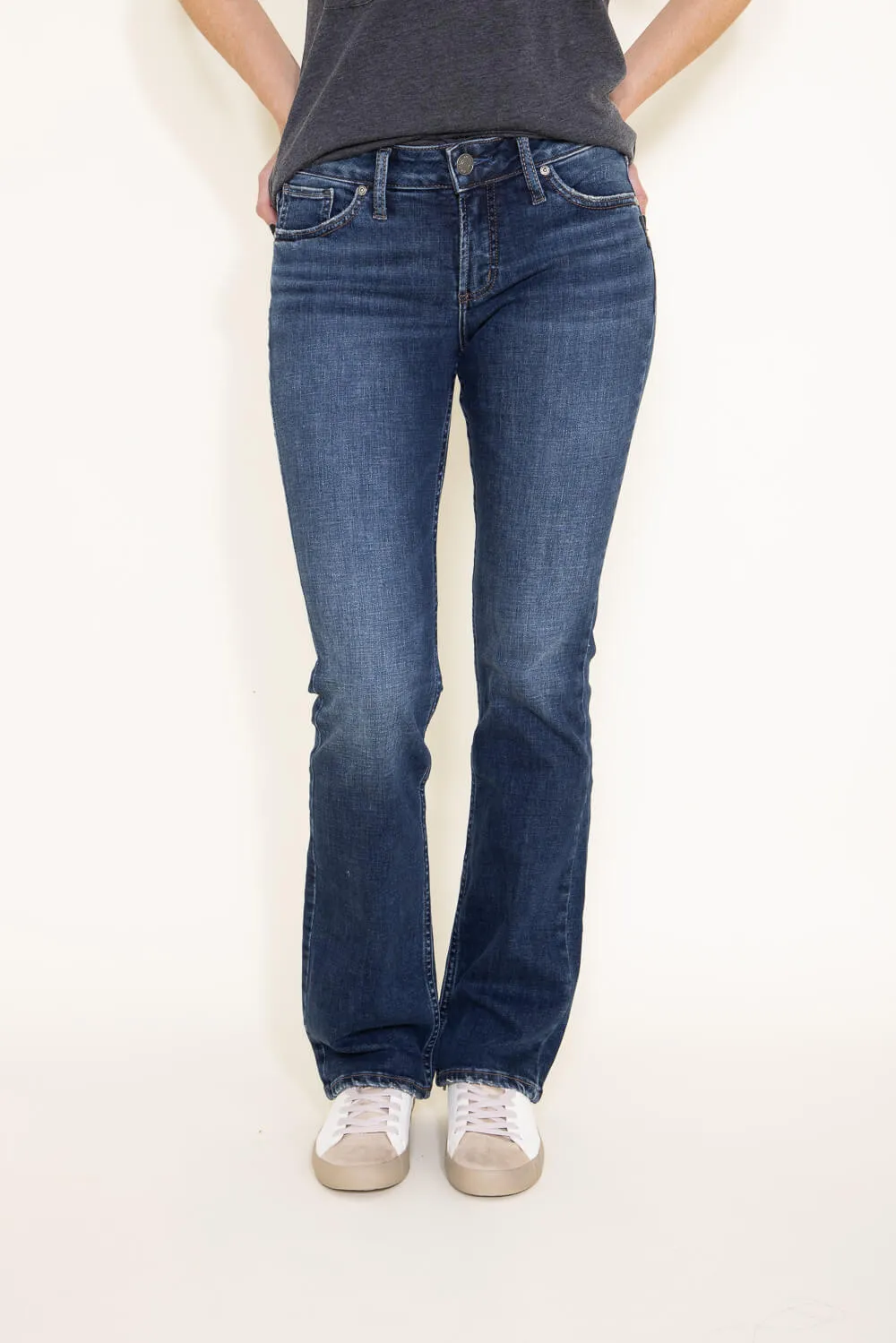 Silver Jeans Suki Mid Rise Slim Bootcut Jeans For Women | L93616SDK424 sold by Glik’s