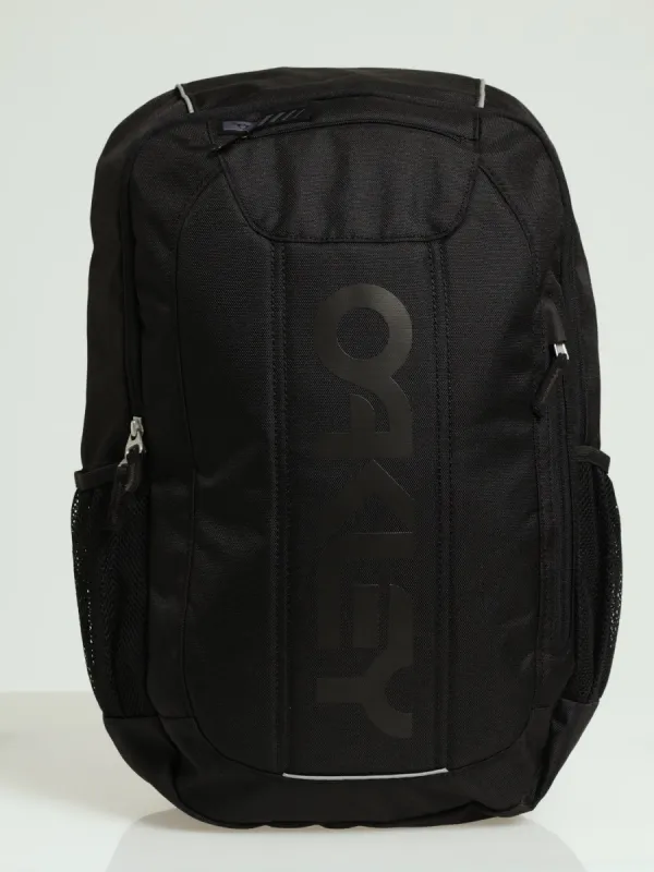 Enduro 20L 3.0 Backpack - Black sold by Edgars 