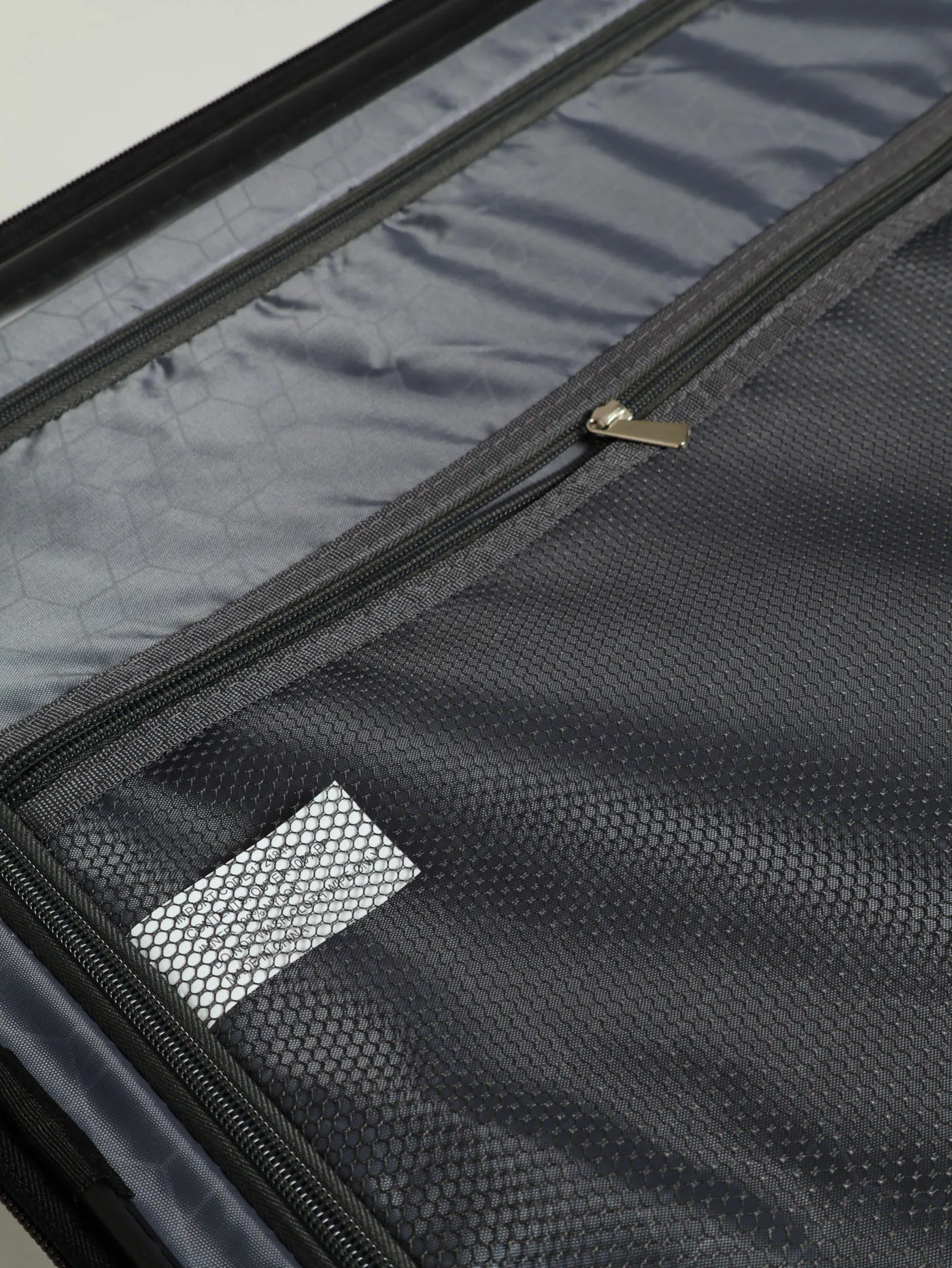 24' Montpellier Hard Case Poly Bag - Black sold by Edgars product image thumbnail 5