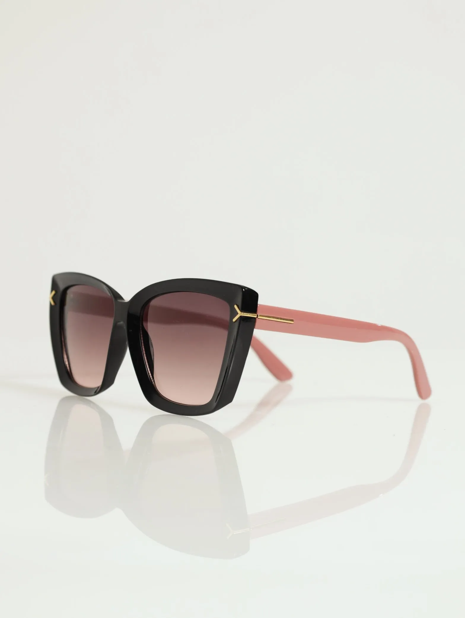 Smoke Lense Sunglasses sold by Edgars product image thumbnail 2