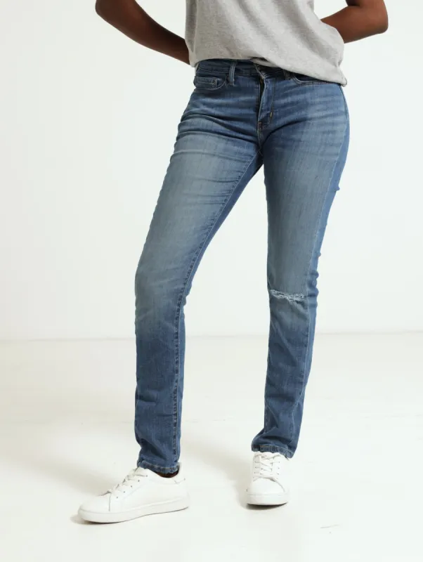 Curvy Straight Jean - Light Blue sold by Edgars