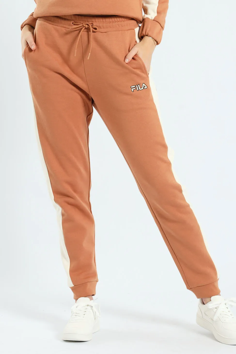 Vivian Sweatpants - Peach sold by Edgars