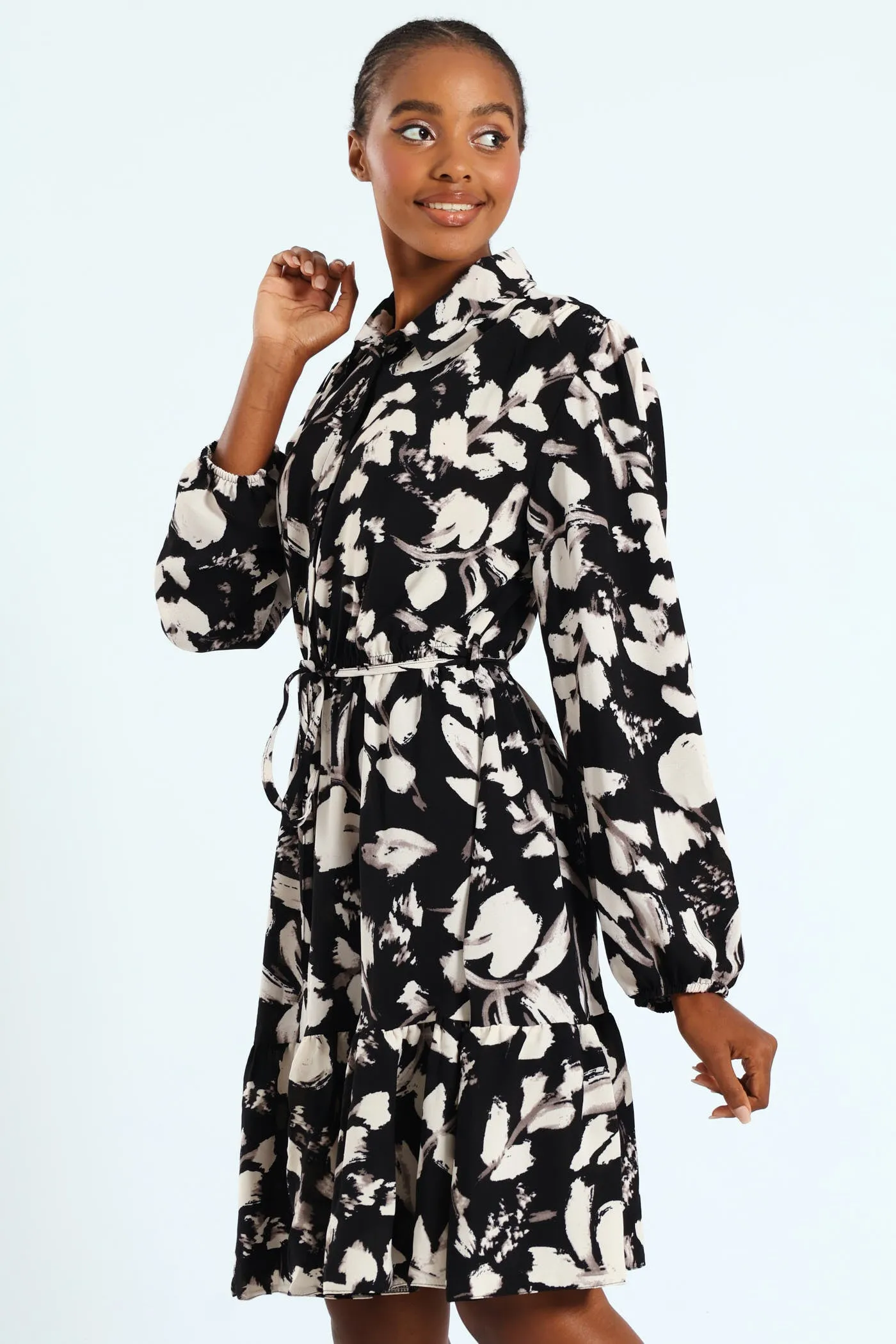 Button Through Monochrome Tiered Tea Dress sold by Edgars product image thumbnail 3