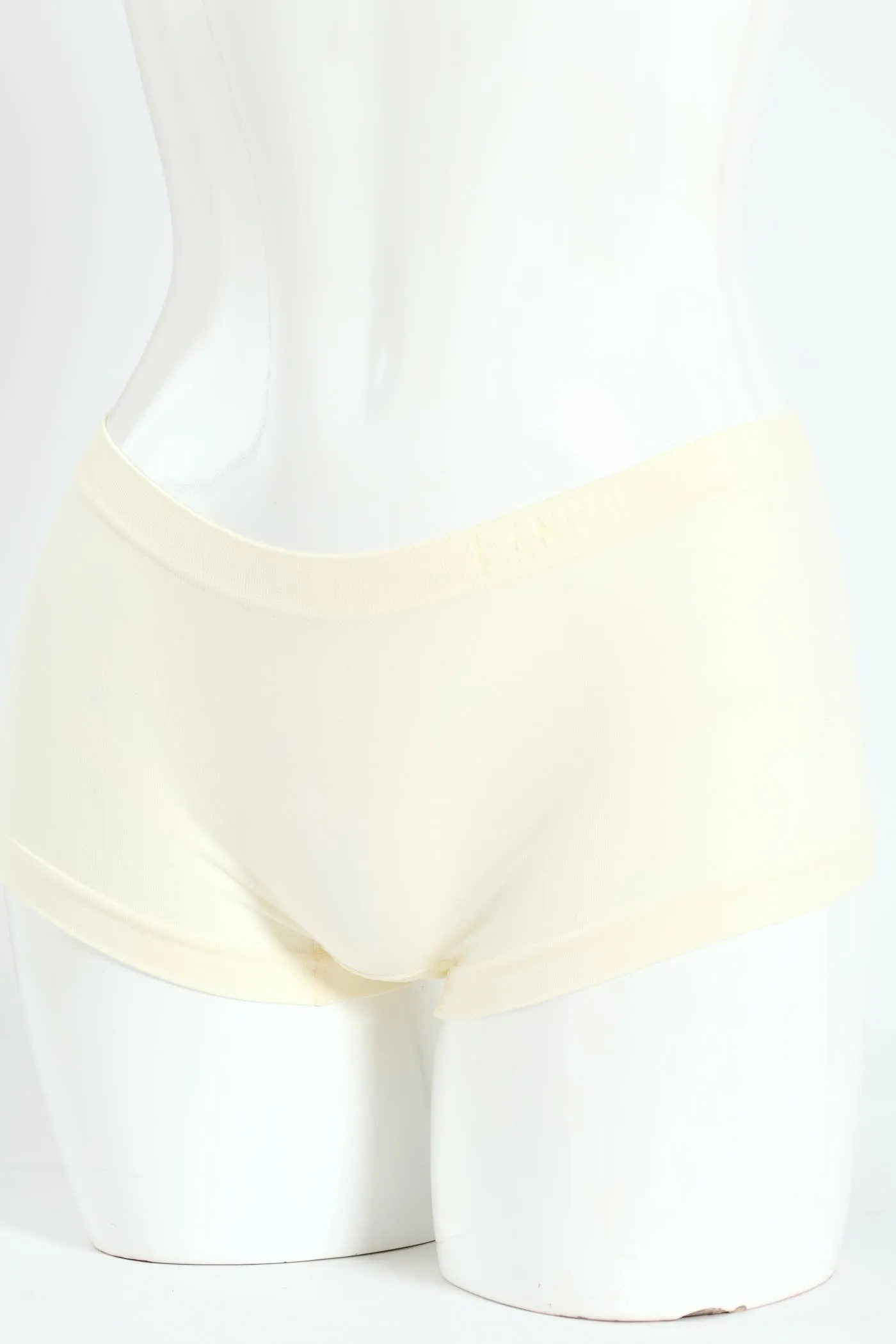 3 Peak Seamless Boyleg Panties - Red/Black/Cream sold by Edgars product image thumbnail 3