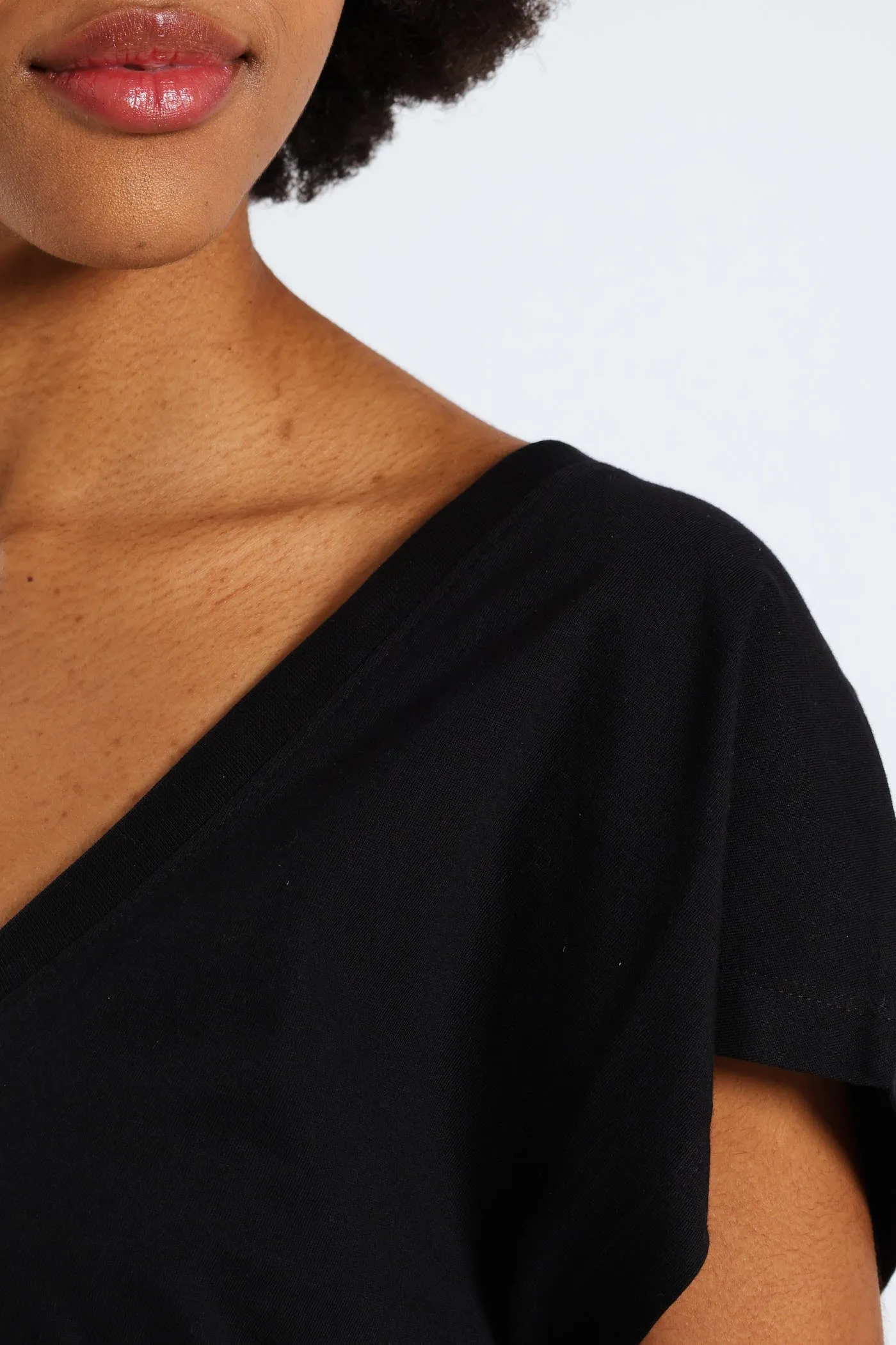 Boxy V-Tee - Black sold by Edgars product image thumbnail 4