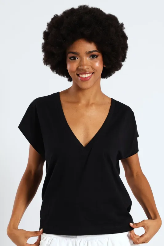 Boxy V-Tee - Black sold by Edgars